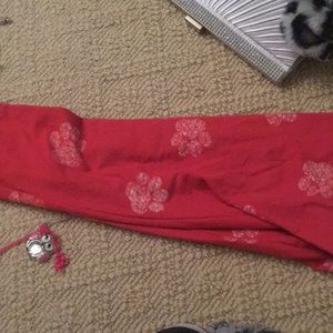 Lularoe Paw Print Leggings